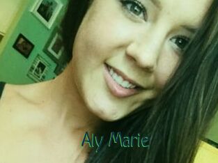 Aly_Marie