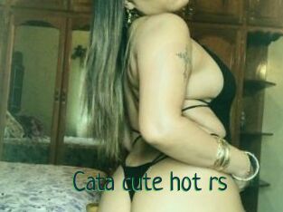 Cata_cute_hot_rs