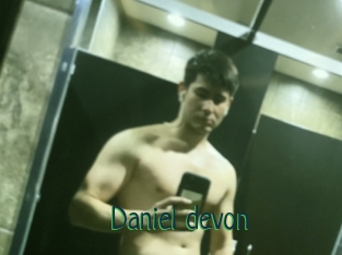 Daniel_devon