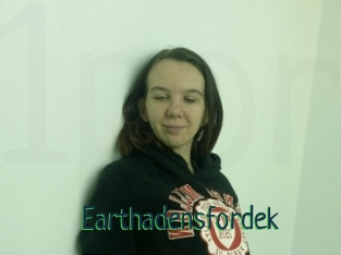 Earthadensfordek