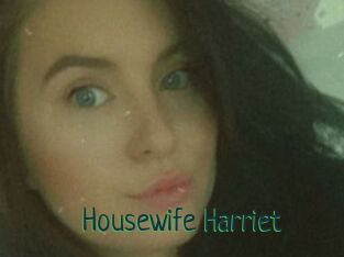 Housewife_Harriet