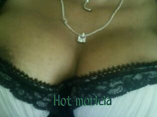 Hot_moricia