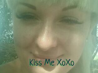 Kiss_Me_XoXo