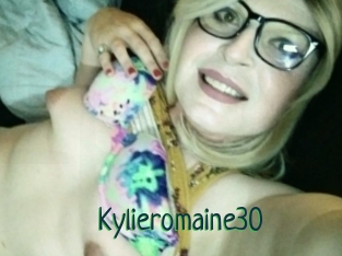 Kylieromaine30