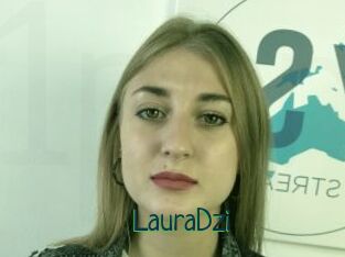 LauraDzi