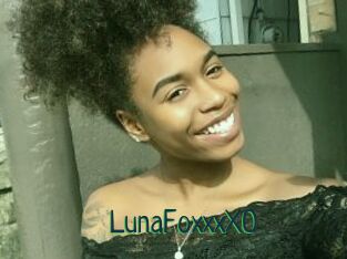 LunaFoxxxXO