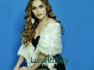 LunaHensley