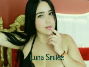 Luna_Smilee