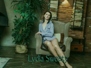 Lydia_Sweety