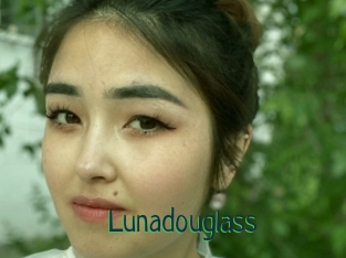 Lunadouglass