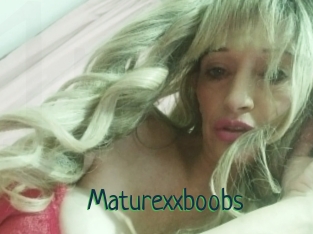 Maturexxboobs