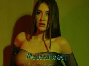 Medeeaflower