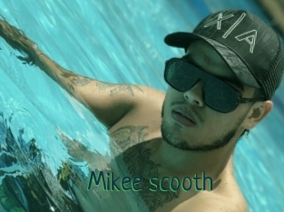 Mikee_scooth