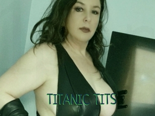 TITANIC_TITS