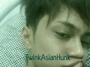 TwinkAsianHunk